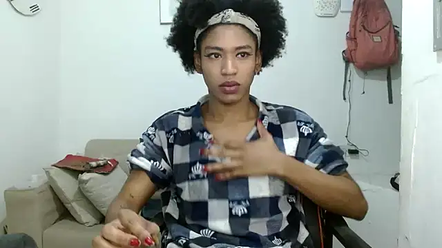 Snapshot of angelamarie1 chatting on 5, 3, 2026 angelamarie1 online show from 5, 3, 2026