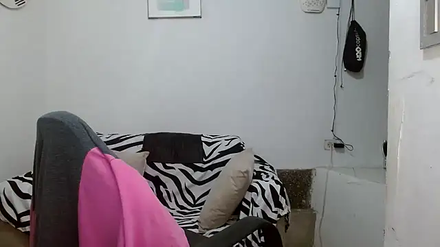 Snapshot of angelamarie1 chatting on 27, 3, 2026 angelamarie1 online show from 27, 3, 2026