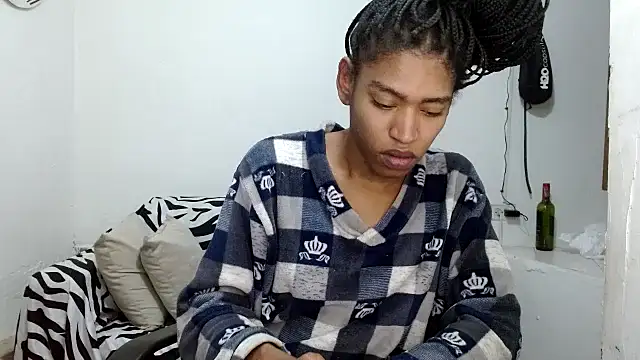 Snapshot of angelamarie1 chatting on 9, 5, 2026 angelamarie1 online show from 9, 5, 2026