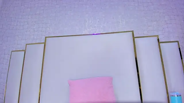 Snapshot of paola_rodriguez chatting on 3, 10, 2025 paola rodriguez online show from 3, 10, 2025