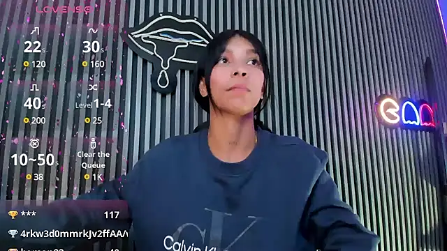 LauraAristizabal online show from 7, 2, 2025