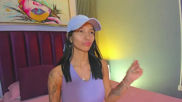 LauraAristizabal online show from 13, 2, 2026