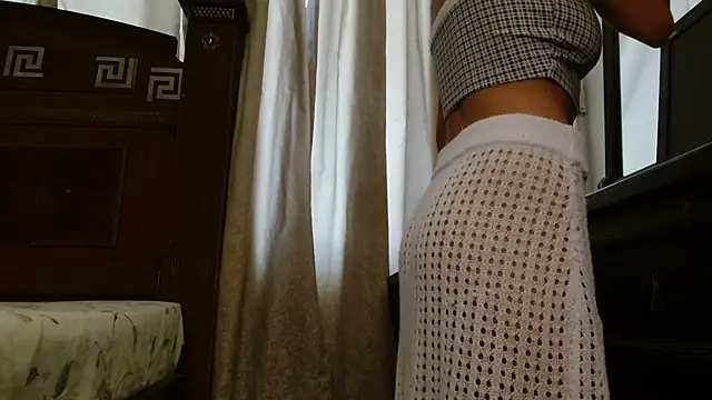 MINI Petite online show from 2, 12, 2025