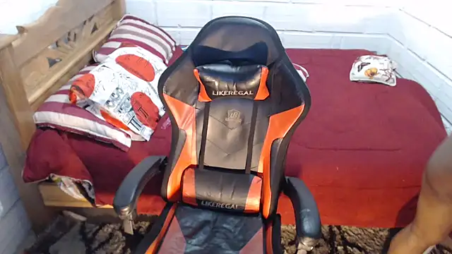 sexyjustin202 online show from 20, 12, 2024