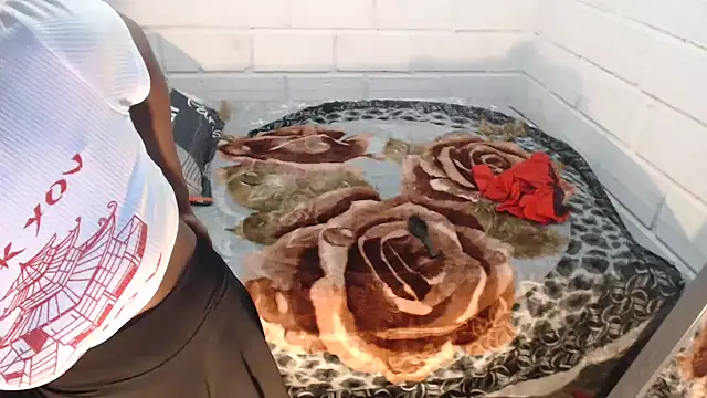 sexyjustin202 online show from 13, 9, 2025