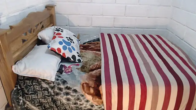 sexyjustin202 online show from 21, 12, 2025