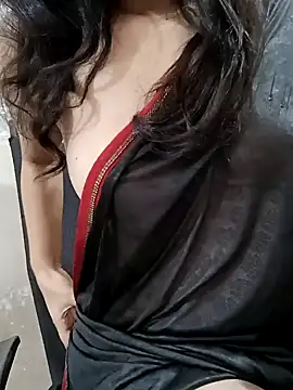 Snapshot of CuteSarikaLIVE chatting on 5, 2, 2025 CuteSarikaLIVE online show from 5, 2, 2025