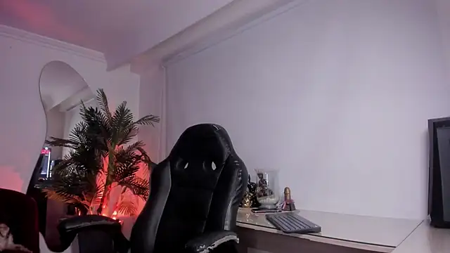 Meghan320 online show from 14, 1, 2026