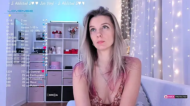 Karamelsw  online show from 3, 3, 2025