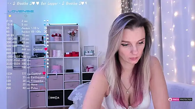 Karamelsw  online show from 11, 3, 2025