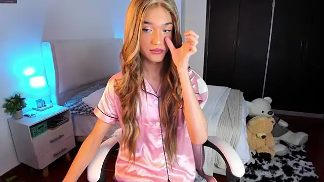 Ainhoads online show from 10, 2, 2026