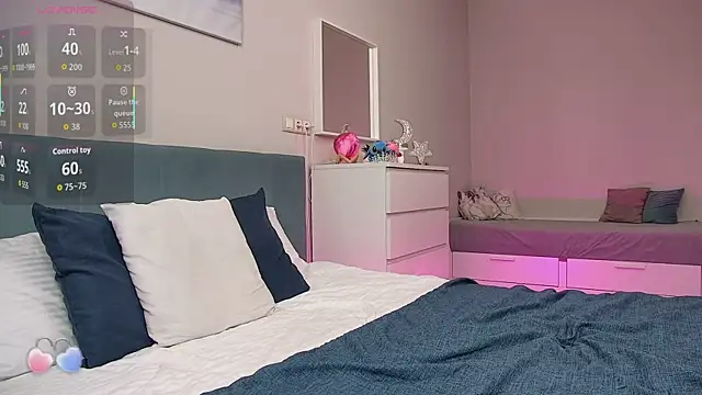 Snapshot of Maria_Stellarr chatting on 7, 7, 2026 Maria Stellarr online show from 7, 7, 2026