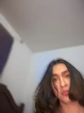 MiahWindsor online show from 20, 3, 2025