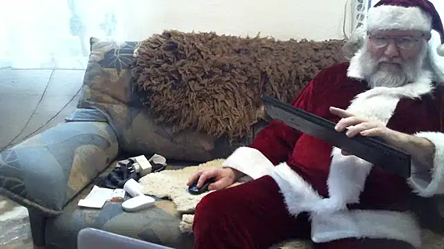 SexySantaC online show from 13, 12, 2024