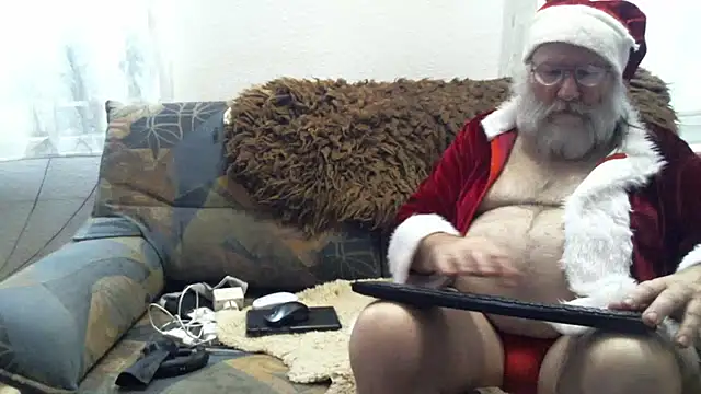 SexySantaC online show from 28, 12, 2024
