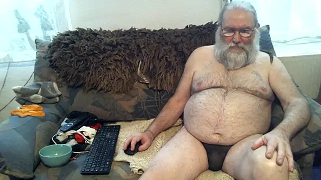 SexySantaC online show from 6, 2, 2025