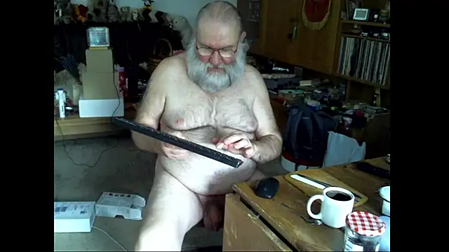 SexySantaC online show from 12, 2, 2025
