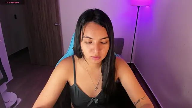 Miss Nicole online show from 27, 3, 2026