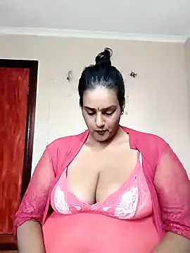 Snapshot of NWC4LYF chatting on 27, 5, 2026 NWC4LYF online show from 27, 5, 2026