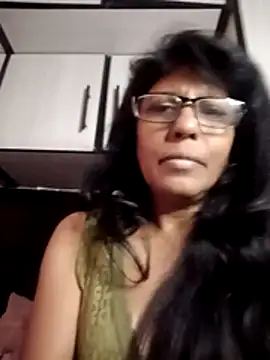 MsAttitude online show from 9, 5, 2026