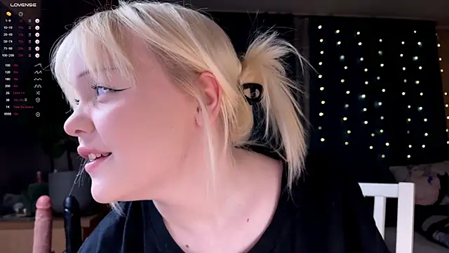 LisaLaas online show from 16, 12, 2025