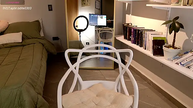 Nikol-JE online show from 13, 12, 2025