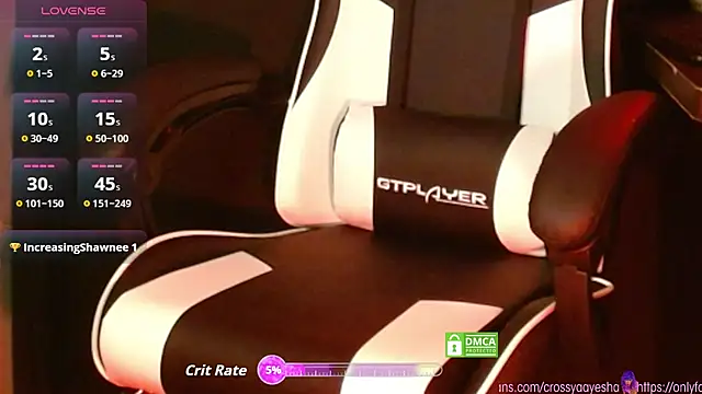 CrossyAayesha online show from 1, 11, 2025