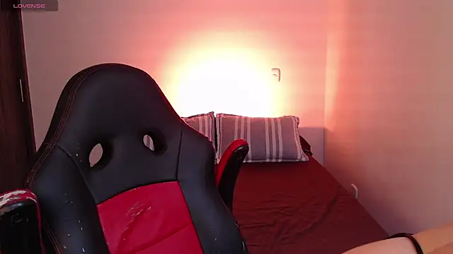 Snapshot of amyharlow_1 chatting on 11, 1, 2025 amyharlow 1 online show from 11, 1, 2025