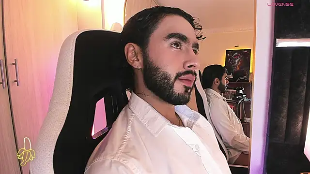 ItsMeEros online show from 10, 7, 2026