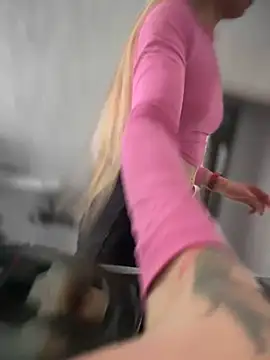 pinkstar  online show from 17, 2, 2025