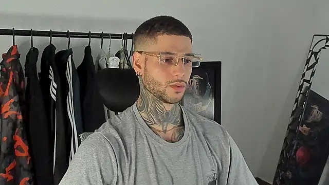  jamesleandros1 online show from 16, 12, 2025