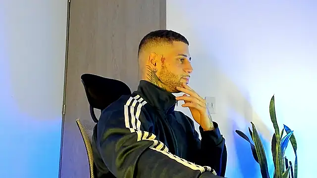  jamesleandros1 online show from 26, 2, 2026