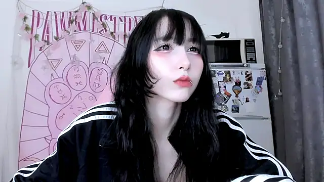 Snapshot of Holy420lolii chatting on 24, 5, 2026 Holy420lolii online show from 24, 5, 2026