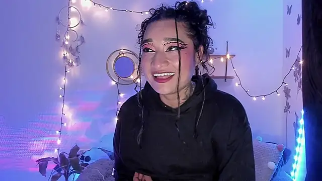 Eva Lee  online show from 28, 2, 2025