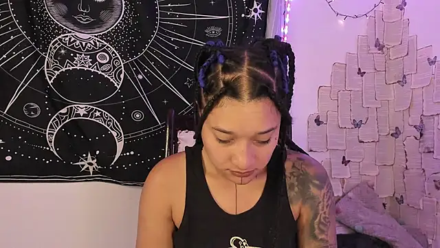 Eva Lee  online show from 11, 9, 2025