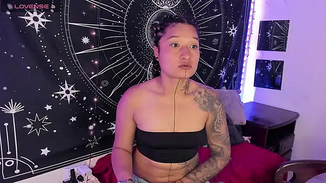 Eva Lee  online show from 15, 10, 2025