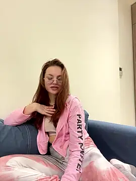 Snapshot of lovebellagrey chatting on 17, 1, 2026 lovebellagrey online show from 17, 1, 2026