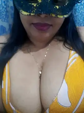 chubby wife online show from 22, 11, 2025