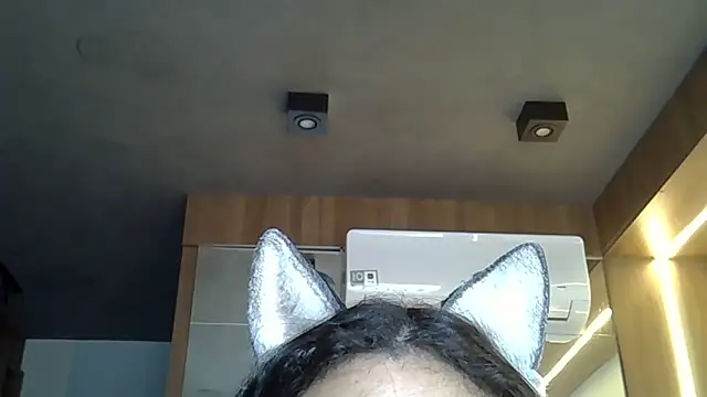 Skinny-Kitten online show from 2, 11, 2025