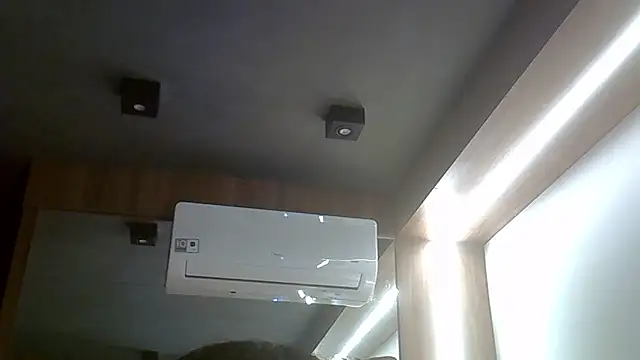 Skinny-Kitten online show from 11, 1, 2026