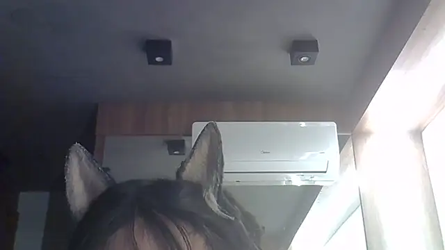 Skinny-Kitten online show from 28, 2, 2026