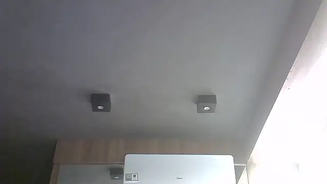 Skinny-Kitten online show from 18, 4, 2026