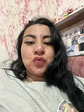 Abril Luv online show from 15, 3, 2025