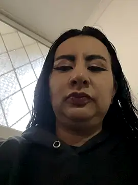 Abril Luv online show from 20, 9, 2025