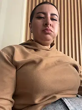 Abril Luv online show from 26, 3, 2026