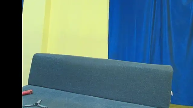 Cute boy2000 online show from 18, 3, 2026