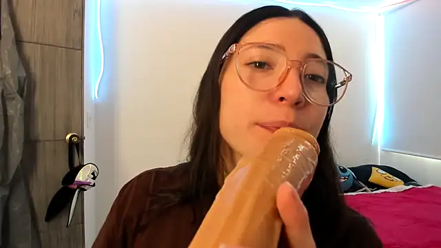 Spit queen online show from 10, 1, 2025