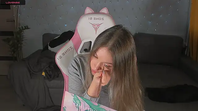 Amelia Lein online show from 28, 12, 2024