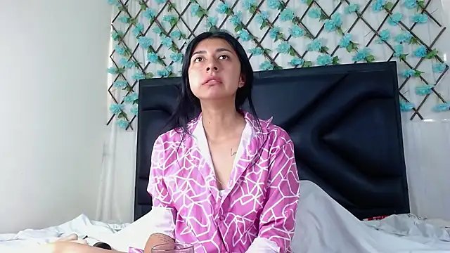 EmmaWilliamss online show from 9, 1, 2026