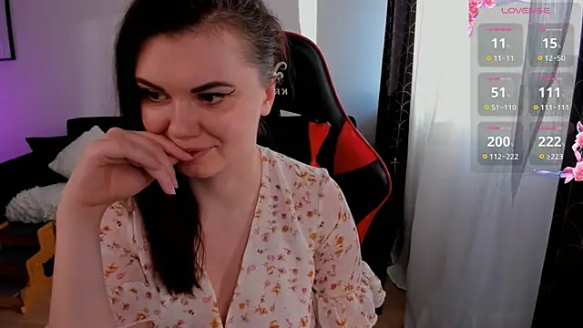 Snapshot of Kristina_Logan chatting on 20, 2, 2025 Kristina Logan online show from 20, 2, 2025